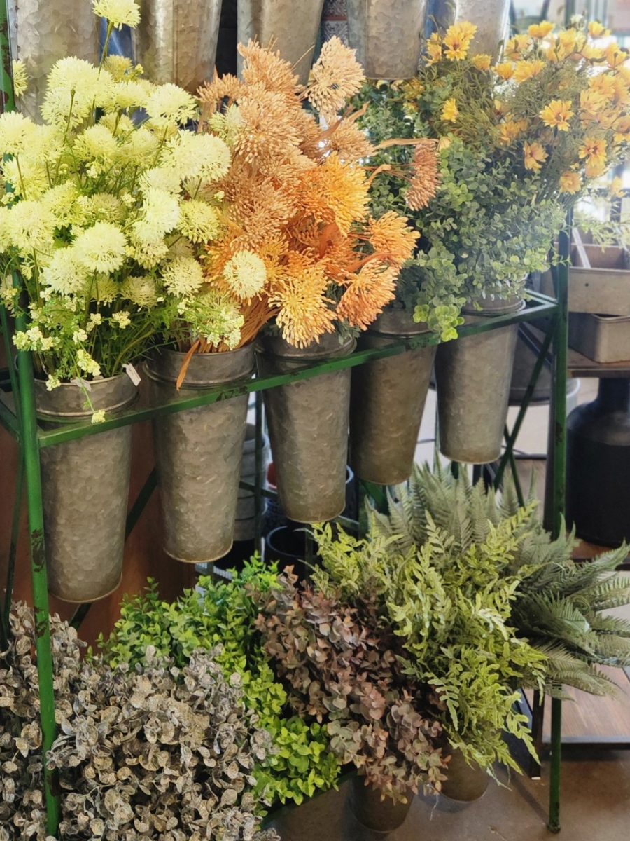 Artificial Florals