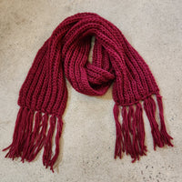 crochet knit scarf burgundy