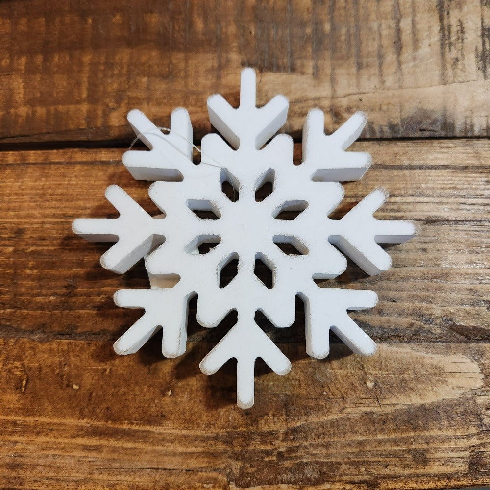 white-wooden-snowflake style1