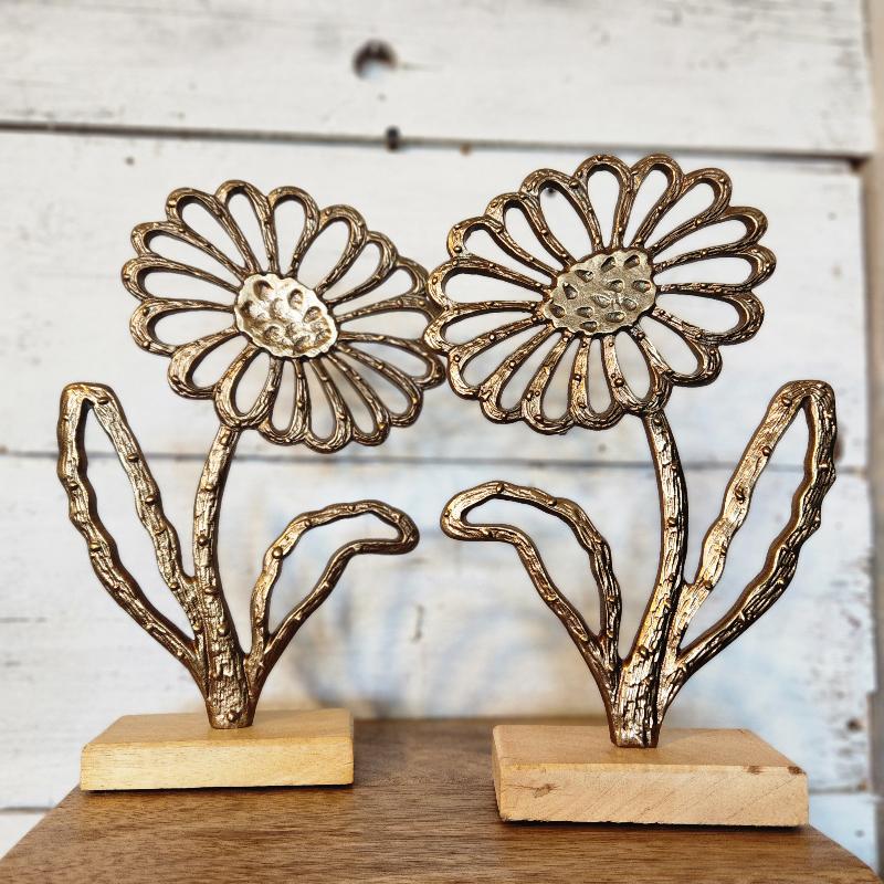 metal-flower-stand