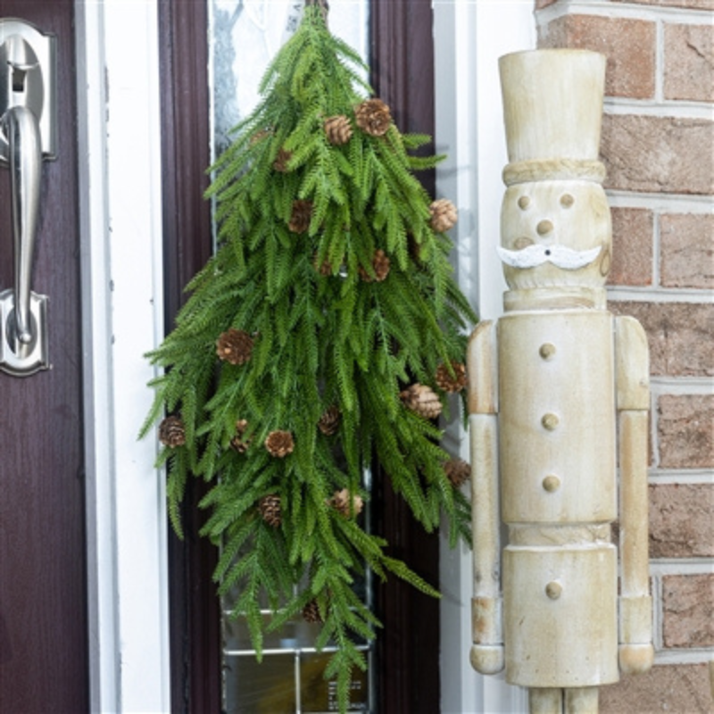 Fir & Pinecone Drip Garland