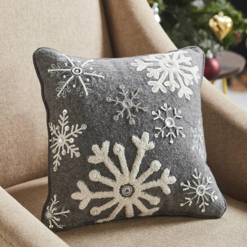 Grey Woolen Snowflake Pillow