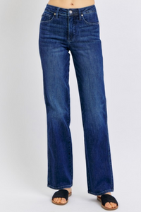 Judy Blue Tummy Control Straight Jean