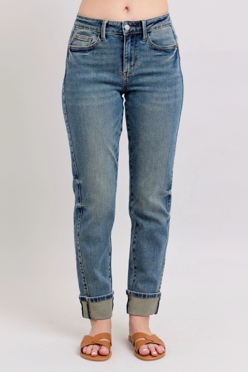 Judy Blue Mid-Rise Boyfriend Jean