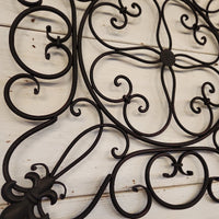 Ornate Wall Plaque black