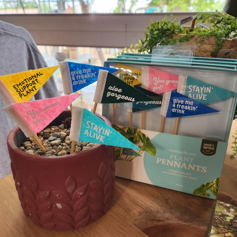 Plant Pennant Set