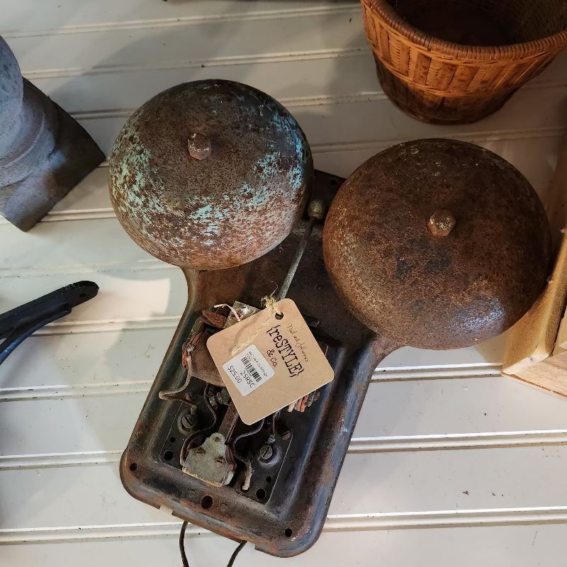 Rusty Vintage Double Bell