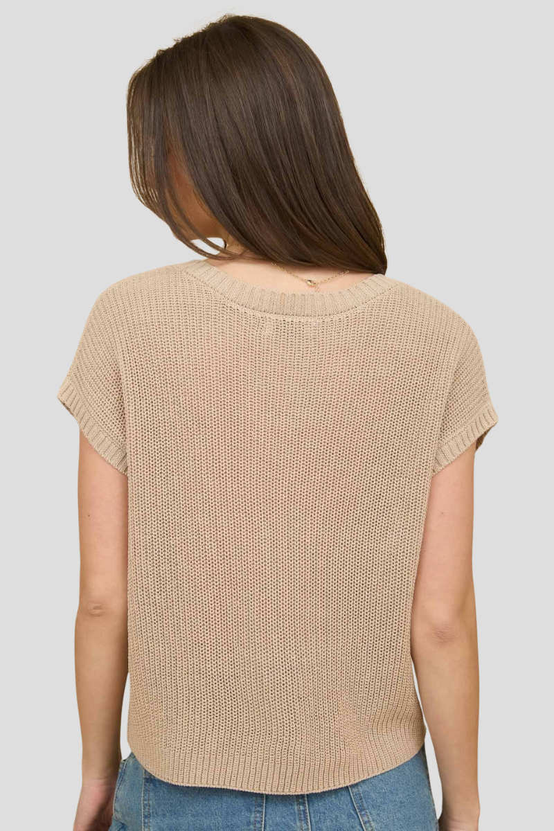 Short Sleeve Knit Pullover