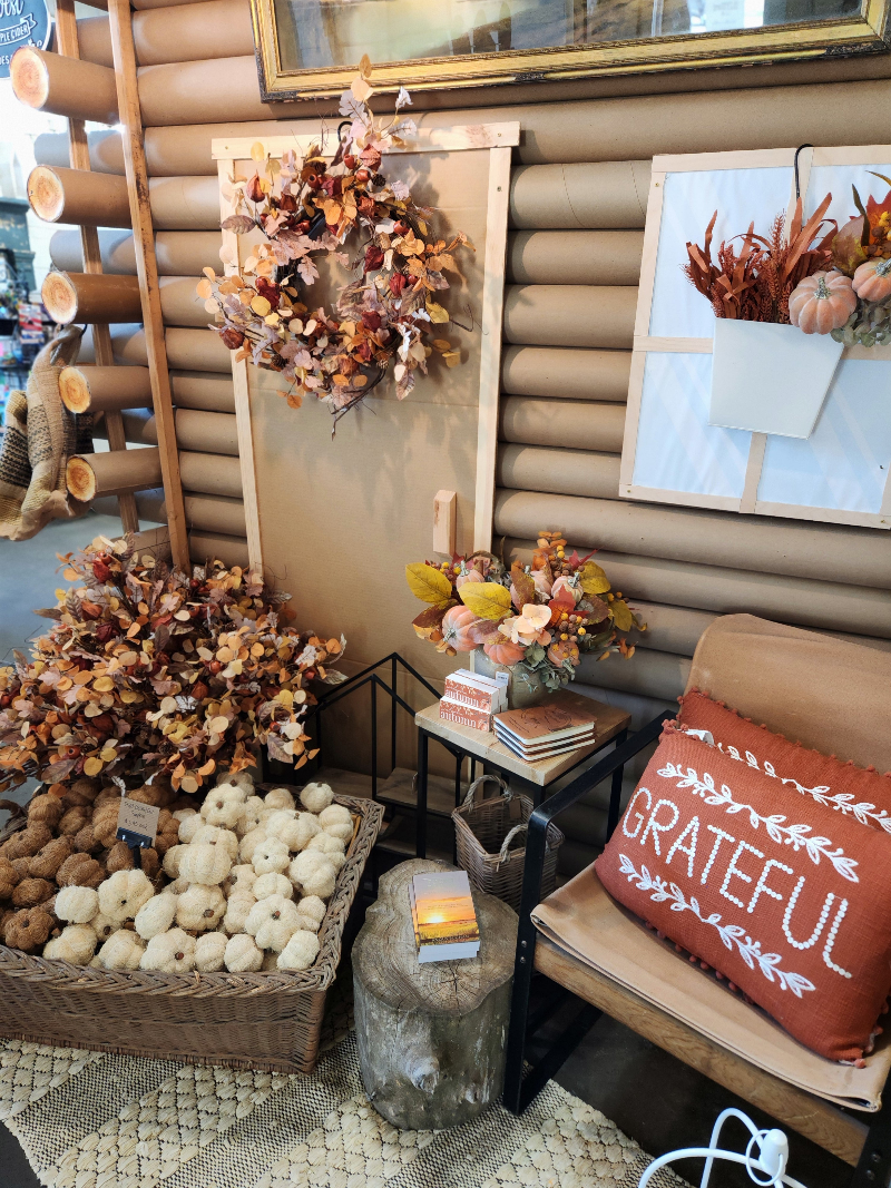 Fall Leaves Mix Floral