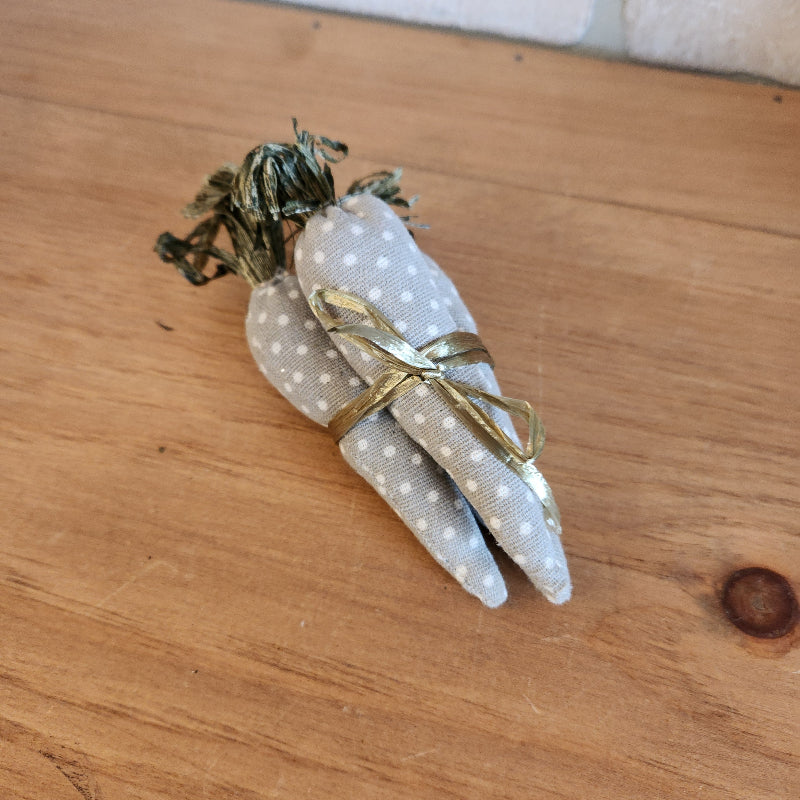 Small Plush Fabric Carrot Bundle