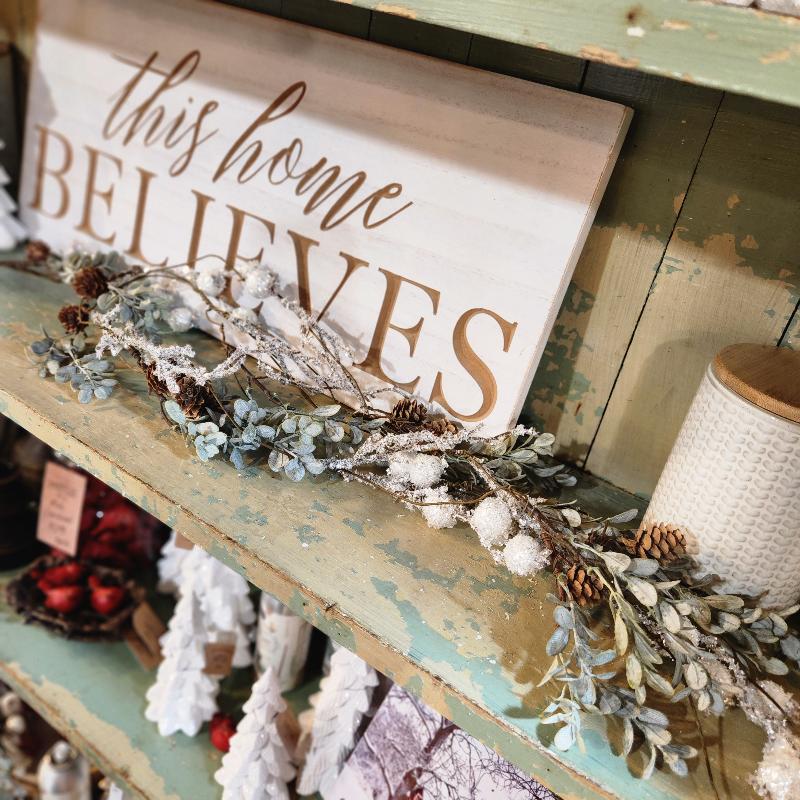 Snowberry Garland on display