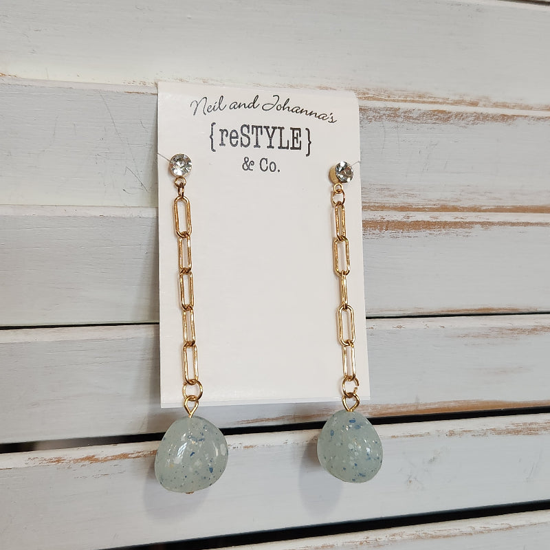 Stone Chain Drop Earring