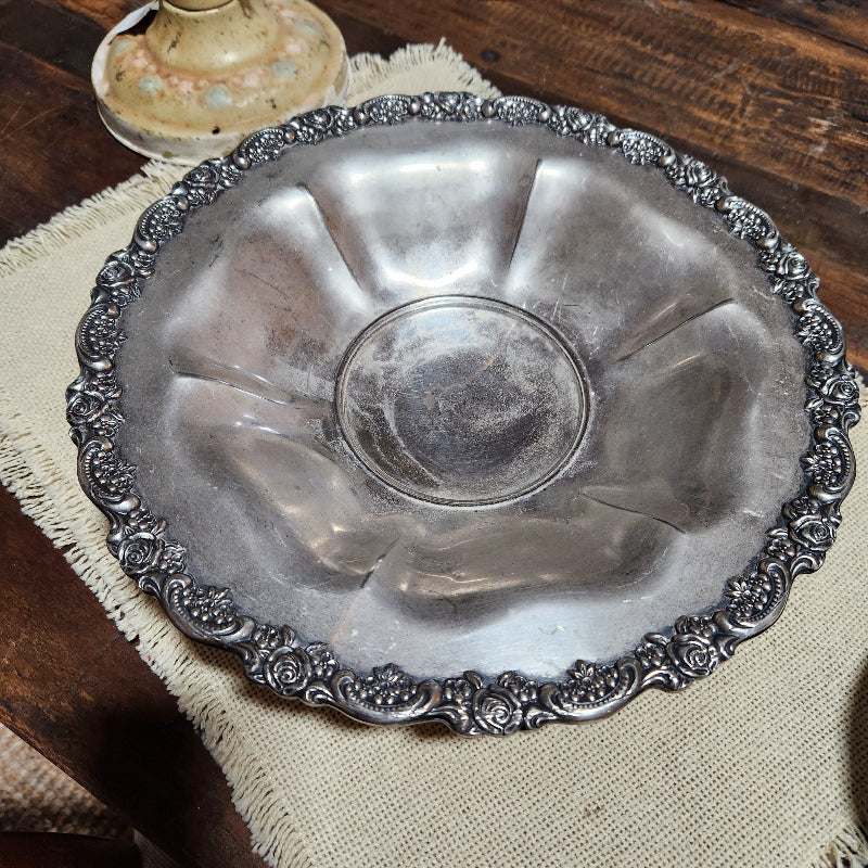 Vintage Oneida Silver Serving Bowl