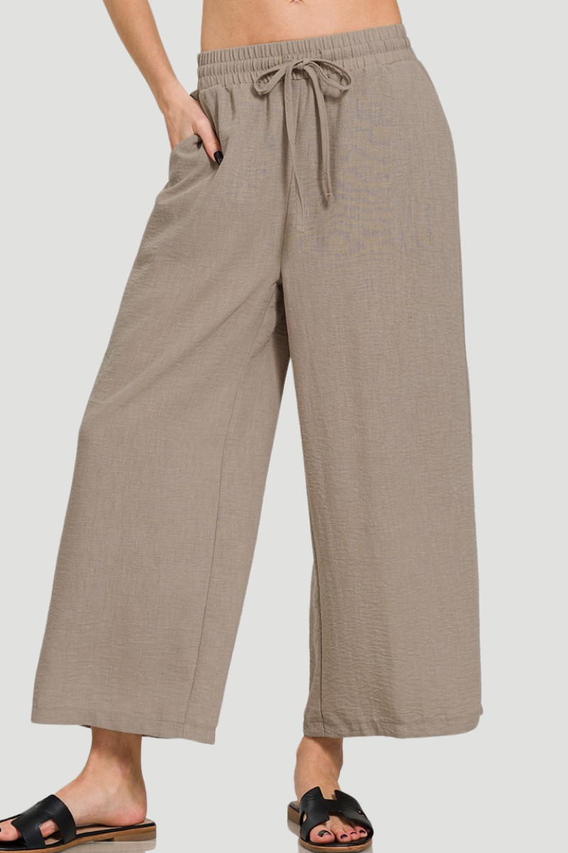 Woven Cropped Pants