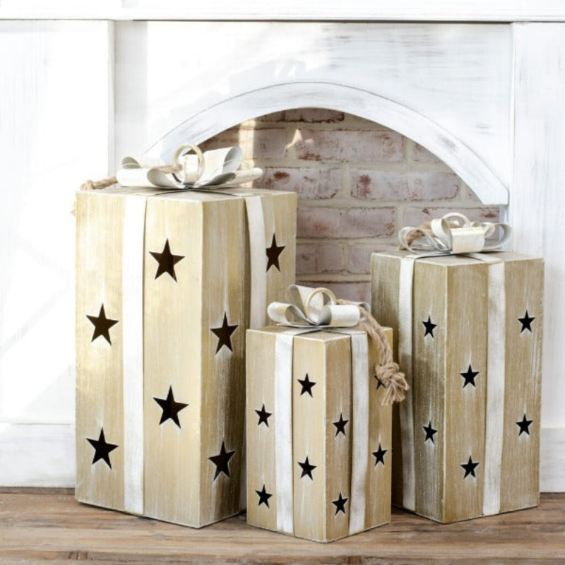 brushed-gold-metal-gift-box-decor