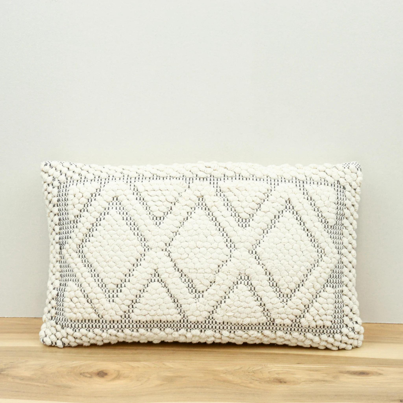 Durrie Diamond Pillow