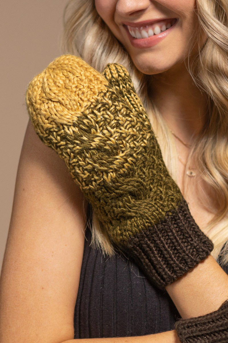 Multicolor Cable Knit Mittens