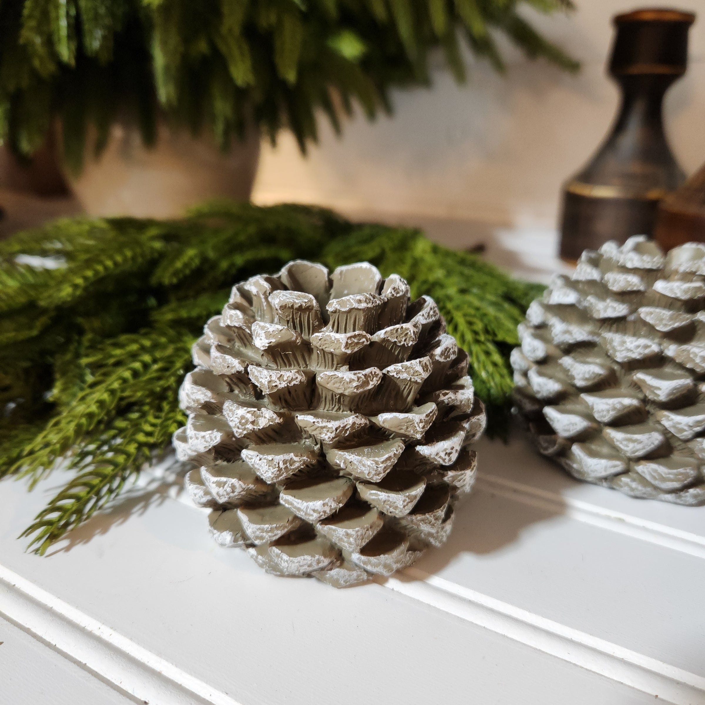 Pinecone Taper Holder