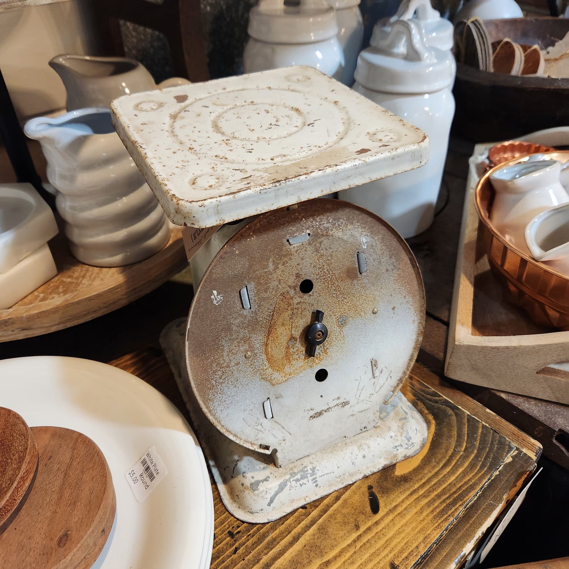Rustic Kitchen Scale