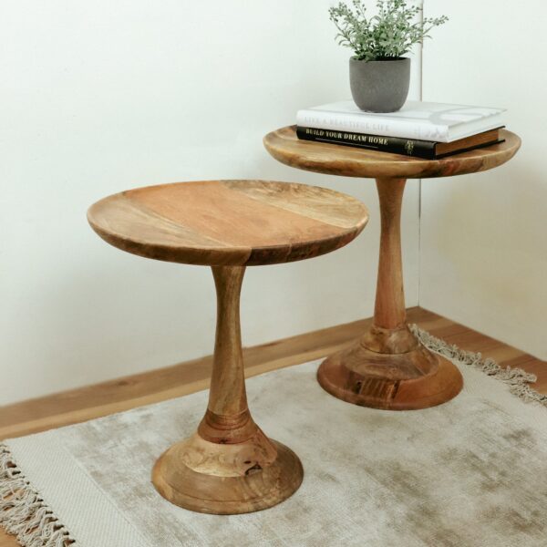round-modern-wood-table