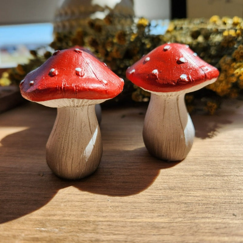 resin-red-mushroom