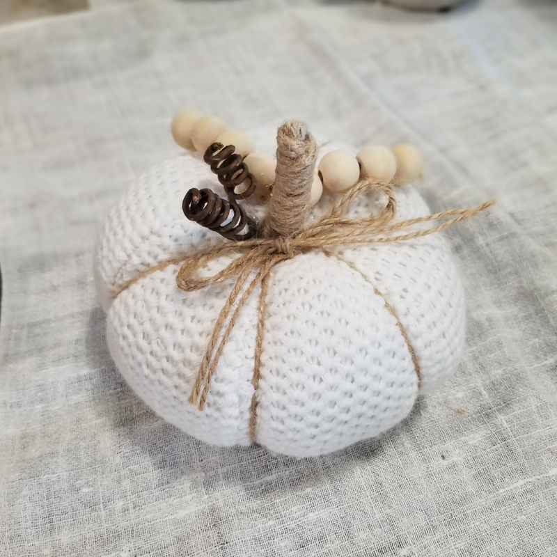knit-pumpkin-with-beads-ivory
